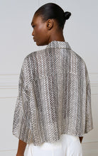 Black & White Chevron Print Blouse