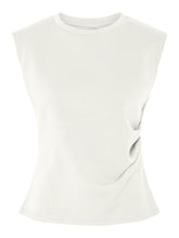 Yas Pina Tee - White