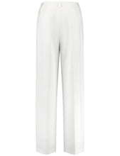 Elegant Trousers with a Wide Leg