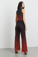 Pleated Top With Colour Graduation