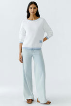 LEEZA Pullover - White & Blue