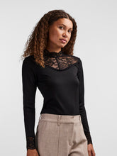 Yas Blace Ribbed Top – Black