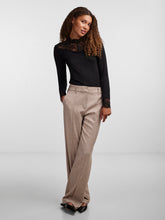 Yas Blace Ribbed Top – Black