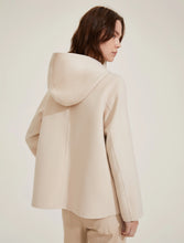Sporty Heavy Jacket - Beige