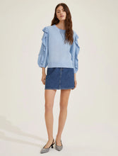 Ruffled Sweater - Light blue