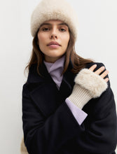 Faux Fur Trim Knitted Cuffs - Cream
