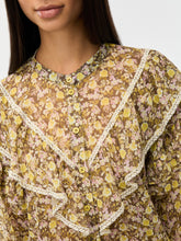 Vintage Floral Lace Detail Blouse