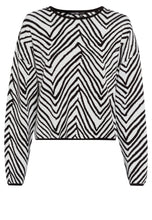 Sweater in Blow-up Herringbone Jacquard
