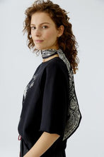 Monochrome Paisley Scarf