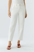 Ivory Straight-Leg Cropped Jeans
