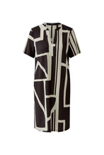Printed Shift Dress – Espresso & Cream