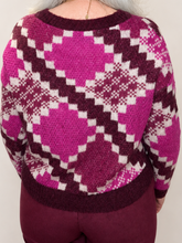 Geometric Print V-Neck Jumper