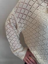 V- Neck Pullover - Beige