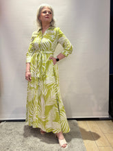 Green Leaf Print Belted Maxi Dress
