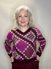Geometric Print V-Neck Jumper