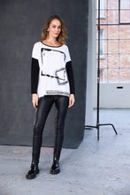 Cube Print Top with Contrast Sleeves - Black & White