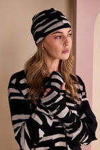 Hat & Fingerless Glove Set