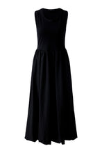 Sleeveless Maxi Dress in Black