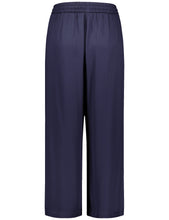 Cropped Leisure Trousers - Navy