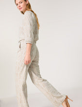 Comfortable Slip-on Trousers with Jacquard Pattern - Taupe