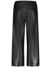 Faux Leather Culottes in a Loose Fit - Black