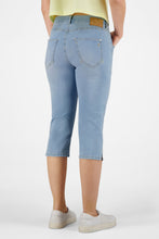 Slim Fit Cropped Denim Jeans